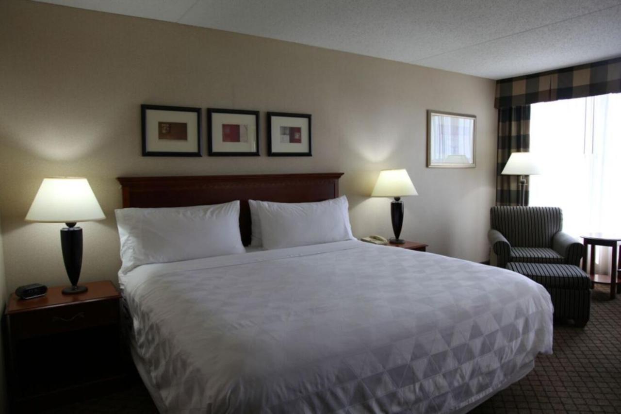 Holiday Inn Dayton/Fairborn I-675 By Ihg Exterior photo